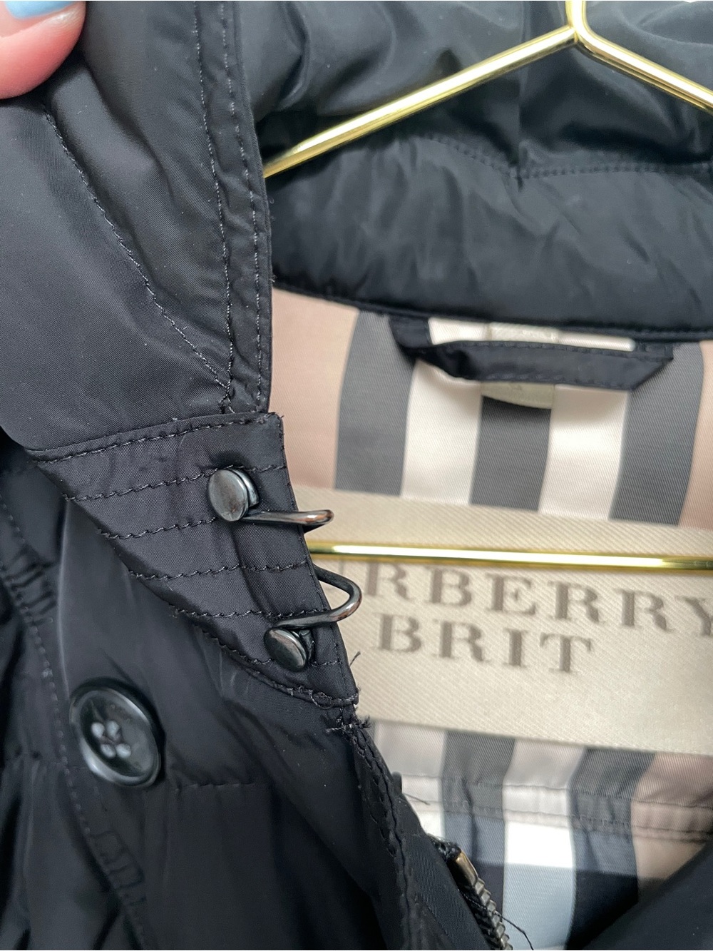 Burberry Brit Women's Black Quilted Belted Puffer Jacket - medium/large - Picture 6 of 13